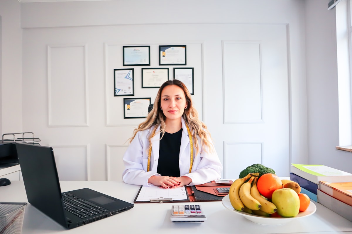 Nutritionist consultation for balanced diet planning